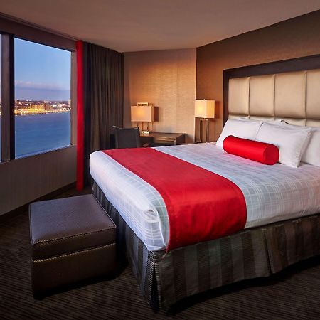 Best Western Plus Waterfront Hotel Windsor Luaran gambar