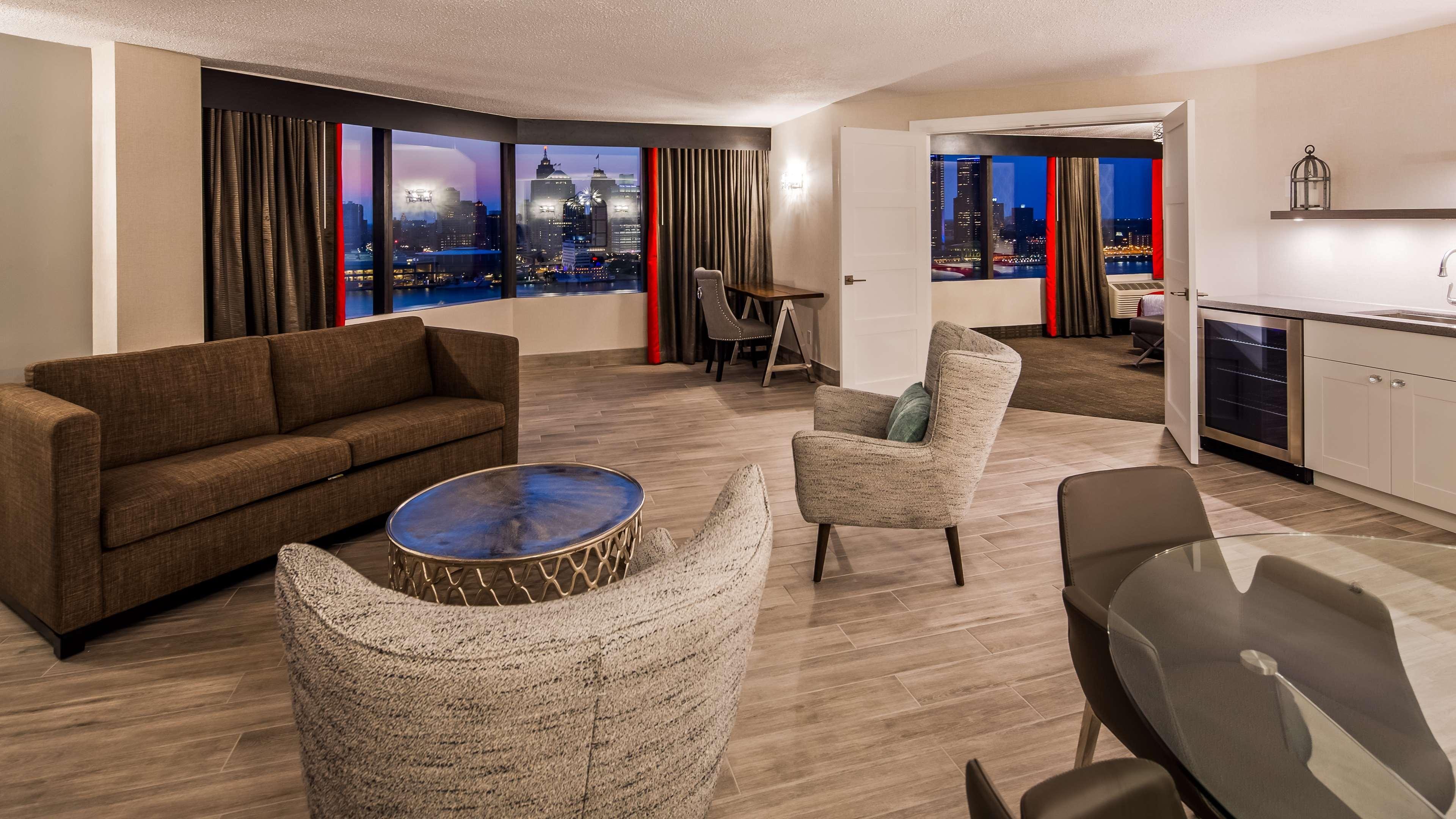 Best Western Plus Waterfront Hotel Windsor Luaran gambar